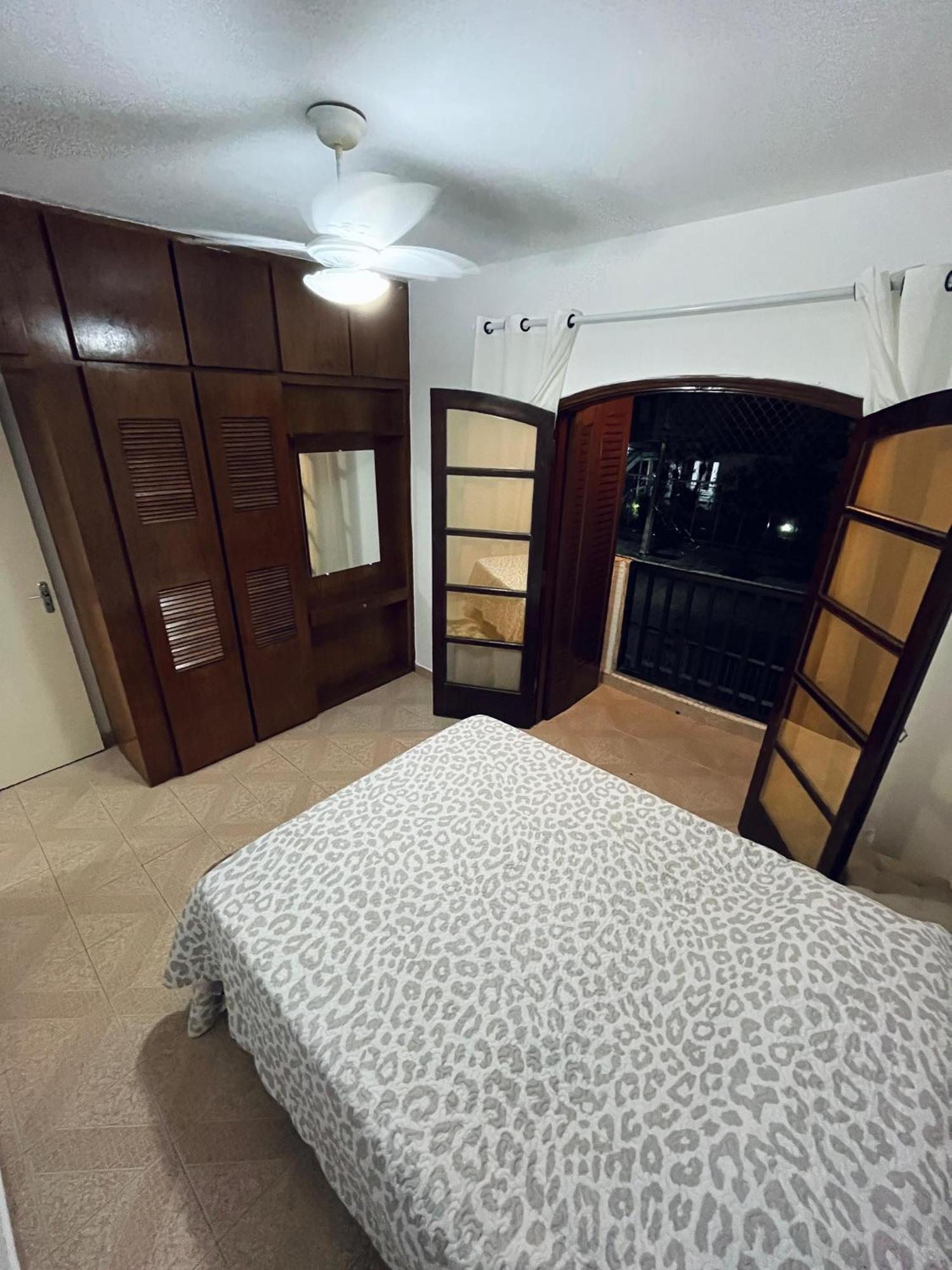 Apartamento Charmoso A 400Mts Da Praia Da Enseada Guarujá Kültér fotó